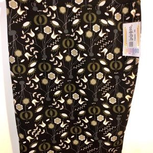 NWT LuLaRoe Cassie Skirt